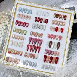 ＜電話予約ok👌＞【２級持ち研修ネイリスト】【定額デザイン】★クリスマス🎄定額30種類スペシャル 5680円