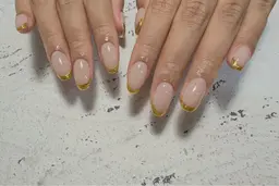 【オフ無料ケア込み】春色透明感ワンカラー＋ミラーフレンチ　¥6000