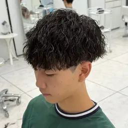 カットツイストスパイラルパーマ