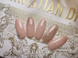 ✨🎀美フォルムにこだわり🎀際まで美しい!オフィスネイルにおすすめ♪大人上品デザインの定額コースA(※オフ無し)✨