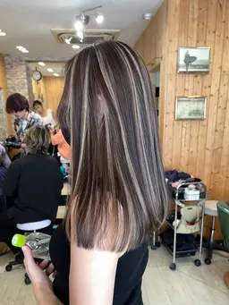 【🌿ハイライト初心者さん向け】色落ちしても上品な柔らかハイライト ¥14,240