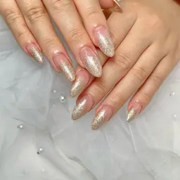 グラデーションネイル(他店オフ込)