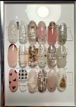 ワンカラー＋アート2本／¥4,800お好きなカラー3色選べます！アート2本付き（マグネット・ミラー・フラッシュOK）💖