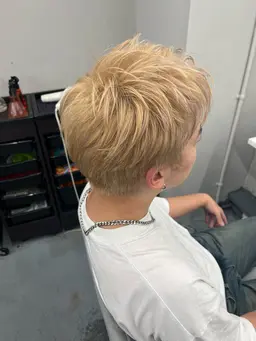 【メンズ限定クーポン】似合わせカット+ ケアブリーチ + ケアカラー