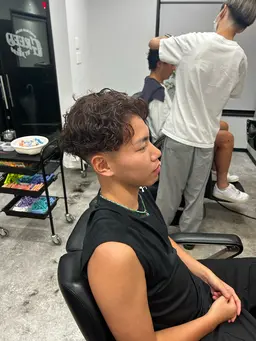 メンズカット+デザインパーマ