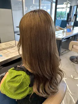 🌈11月再来のお客様価格』🌈似合わせカット+透明感カラー¥7200