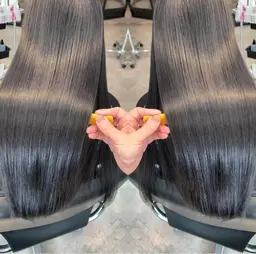 ULTOWA縮毛矯正【髪質改善】