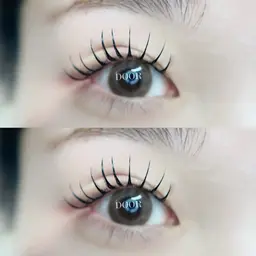 パリエク専用メニュー🩵(パリジェンヌ＋アイシャンプー＋コーティング+LEDフラットラッシュ120本)