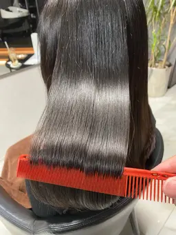 プレミアムストレート+ルムオリ髪質改善トリートメント