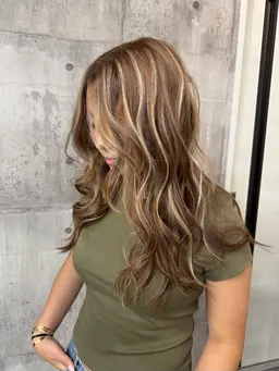 カット+ハイライト ※詳細要確認