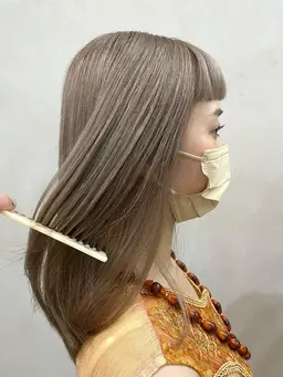 カット+ケアブリーチ+最高級ケアカラー+フルオーダートリートメント23000円