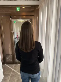 【🩷人気NO.2🩷】艶めき透明感カラー+カット+ダメージレストリートメント