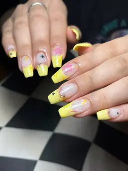 🌻OPEN1周年🌻各メニューから¥500 off!!✨💛✨