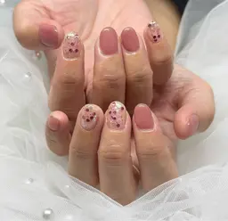直前🈹オフ込み💅ワンカラー✨/ラメグラデーション✨　＊パーツオフ有の方は事前にご連絡下さい♪🉐駐車券付