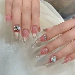 チップ長さだし10本+シンプルデ ザイン+パーツアート4個➕オフあり