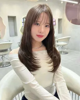 火、金曜日朝8:00~限定‼️【韓国風カット🇰🇷✂️+1ステップ艶トリートメント🫧🤍】