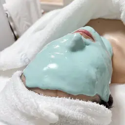 \ニキビ肌荒れ•乾燥対策/大人の肌にも◎繰り返すニキビ・肌荒れ何とかしたい方に！アドバンスコース+ビューネケアパック