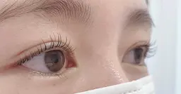 🧡まつ毛カール🧡まつ毛をしっかりあげるのでビューラーともおさらばです！朝のメイク時間短縮💄 ✨💕