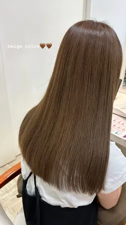 縮毛矯正＋ケアプロ使用最高級フローディアトリートメント💖✨