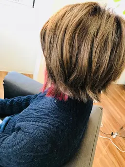 [一色なんか飽きちゃった！ポイントだから可愛い！]カット & カラー&ポイントインナーカラー
