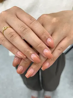 【オフなし】グラデーションネイル
