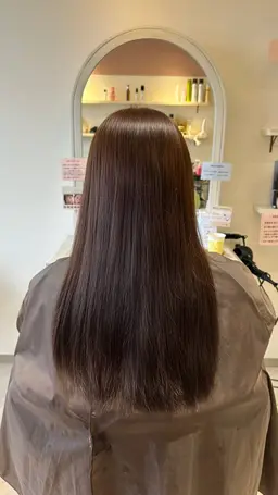 【🏷️縮毛矯正 】+カシミヤトリートメント　　最終受付時間は【14時半】となります。