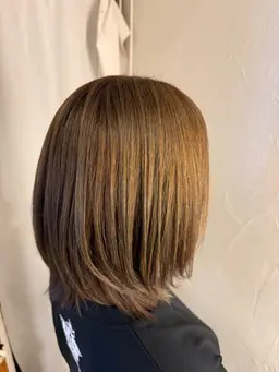 カット(ボブ、ショート)