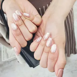 ❤️‍🔥8/31.9/1限定❤️‍🔥【オフなし】✨マグネットネイル (後楽園)(水道橋)✨