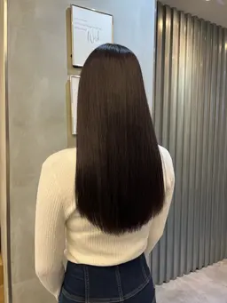 【⭐️クセとさよならナチュラル風👋🏻⭐️】❤️‍🔥地毛風Premiumストレート(縮毛矯正)+小顔カット❤️‍🔥