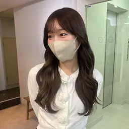 🎄12月特別価格🎄【10代.20代女性限定】カット+イルミナカラー+髪質改善トリートメント