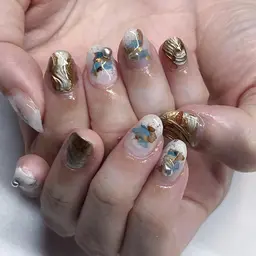 オフ🈶持ち込みアート１０本し放題ネイル