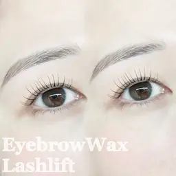 まつ毛パーマ＆アイブロウWax🩷スタイリング仕上げ🫧