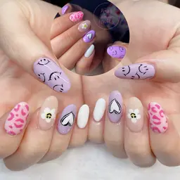 《オフ込》手描き✨2Dアートデザイン、ジェルやり放題&Sパーツつけ放題♪