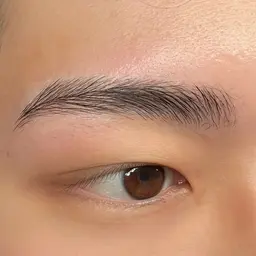 お顔立ちに馴染むまゆ毛パーマ🌟