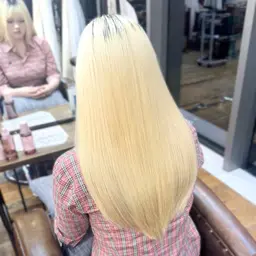 【最新韓国式】高濃度髪質改善トリートメント🫧 (土曜日不可🙇🏻‍♀️)