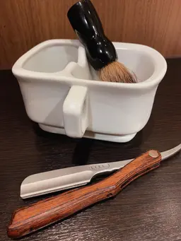 平日限定！！✨メンズカット+眉カット✨