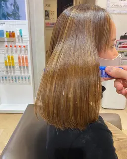 【プレミアム縮毛矯正】圧倒的な艶・手触りです！