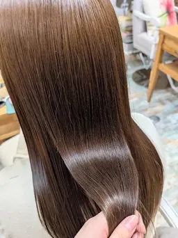 【平日限定30%off!】カット+カラー+Aujuaトリートメント