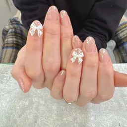 人気デザイン💕リボンネイル🎀