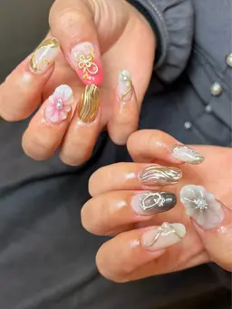 成人式ネイル受付中🎀長さ出しOK¥10000