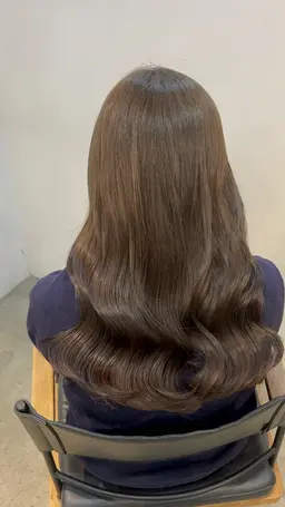 カット×うる艶トリートメント✨️