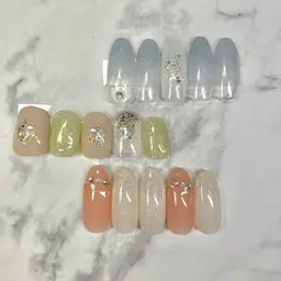 7,980円、6,980円相当のトレンドネイル【オフ有り】様々なサンプルからお選びいただけます💐✨