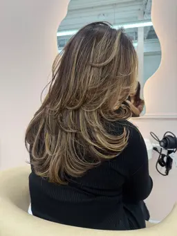 《平日限定☆》ザクザク海外風レイヤーカット✂️✨