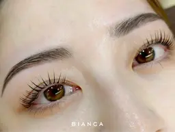 【🍀パリジェンヌラッシュリフト(上)🍀￥4500】束感/立ち上げ/パリジェンヌ