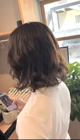 カット＋コテ巻き風パーマ（デジタルパーマ）