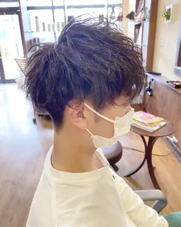 《ミニモ学割》ニュアンスパーマ➕メンズカット