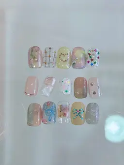【人気No１❣️】ハンド🫶🏻 選べるプレートコース/5本アート🍀（他店オフ+1000・自爪育成ウォーターケア付)