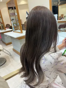 【無料】カット＋ワンカラー⚠️条件がございますので、補足説明をよくご覧になってからご予約ください🙇‍♀️