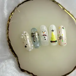 ハンドオフあり/クリスマスデザイン🎄⭐️/10本中4本アート