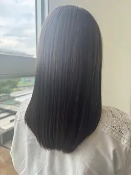 U27   cut➕color  鎖骨より長い方限定
